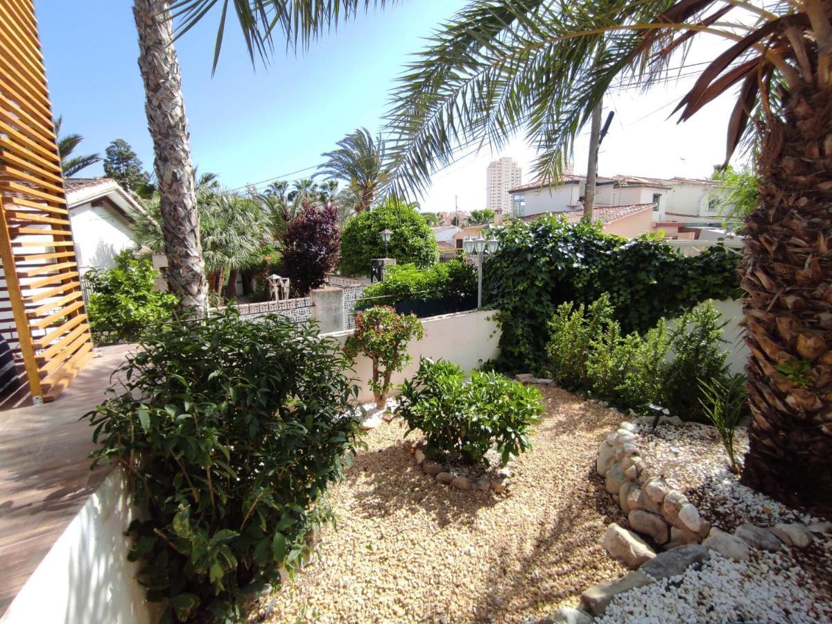 Villa Con Piscina A Un Paso De La Playa Бенидорм Екстериор снимка