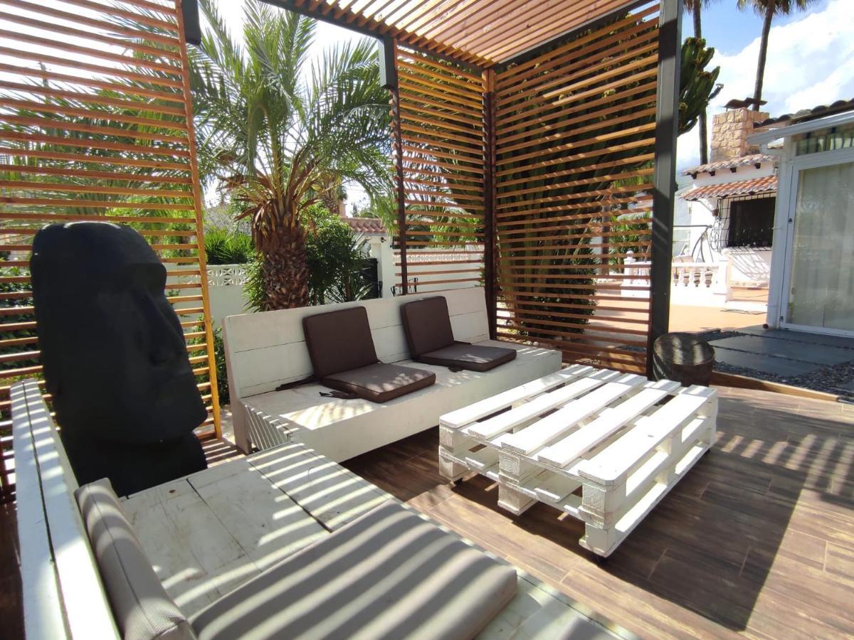 Villa Con Piscina A Un Paso De La Playa Бенидорм Екстериор снимка